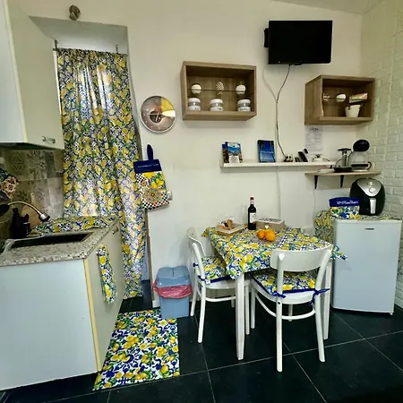 Casa Andre Syracuse